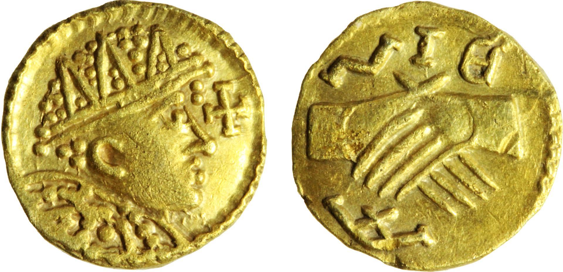 Złota Anglosaksońska thrymsa z okresu 650 - 675 r., 13 mm., 1-3 g.