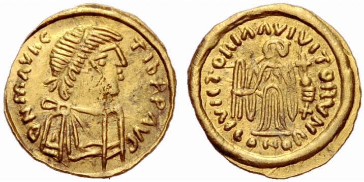 Longobardzki pseudo-imperialny złoty tremissis wybity w imieniu cesarza Bizantyjskiego Maurycjusza z czasów Authari-Agilulfa. 1.44 g., ok. 15 mm. średnicy. Od frontu oczywiście cesarz. Od tyłu bogini zwycięstwa.